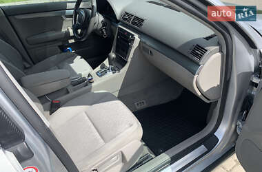 Универсал Audi A4 2005 в 