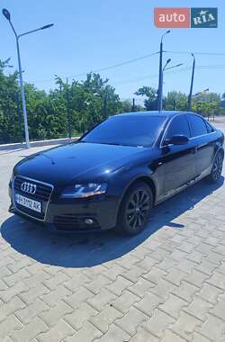 Седан Audi A4 2011 в Николаеве