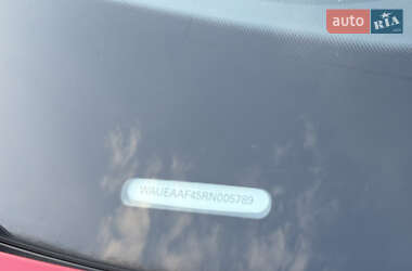 Седан Audi A4 2023 в 