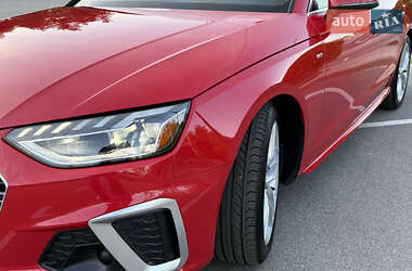Седан Audi A4 2023 в 
