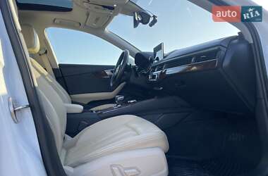 Седан Audi A4 2016 в 