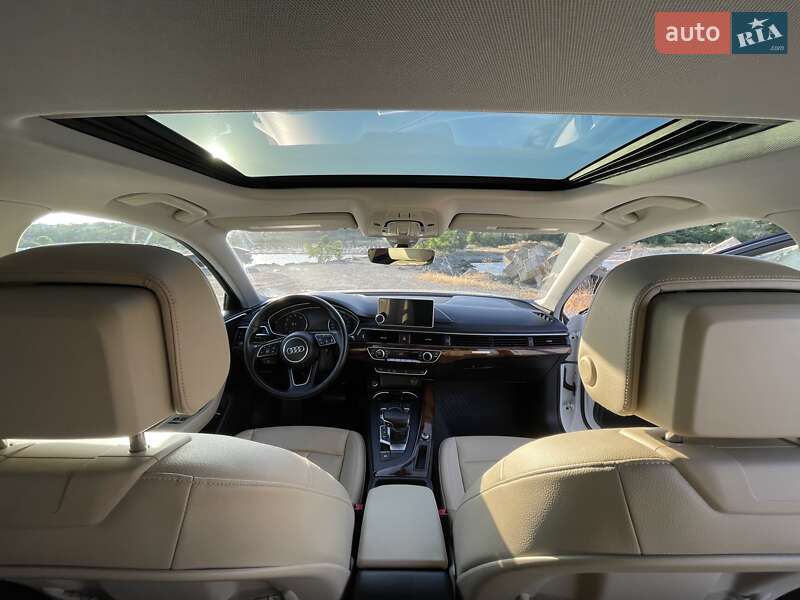Седан Audi A4 2016 в Кременчуге