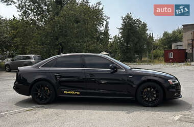 Седан Audi A4 2013 в 