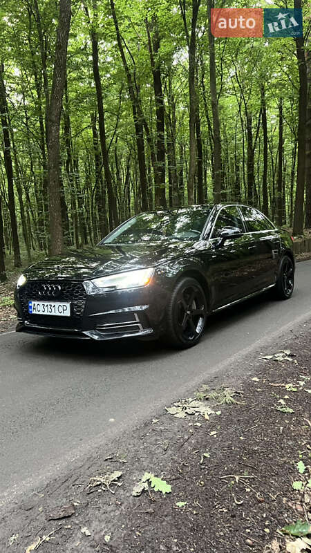 Седан Audi A4 2016 в Луцке