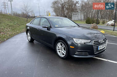 Седан Audi A4 2016 в 