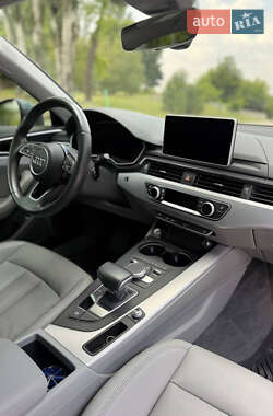 Седан Audi A4 2016 в 