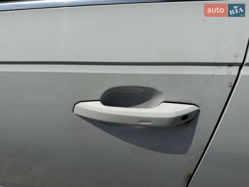 Седан Audi A4 2019 в Киеве фото 8 Седан Audi A4 2019 в Киеве