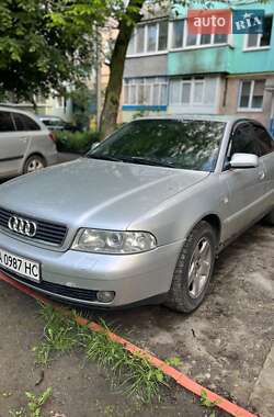 Седан Audi A4 2000 в Кропивницькому