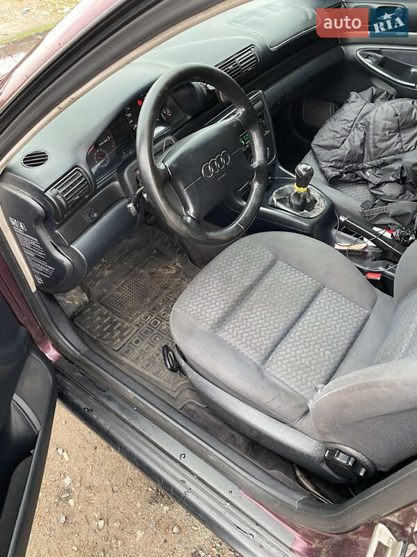 Седан Audi A4 1996 в Ирпене фото 2 Седан Audi A4 1996 в Ирпене