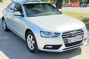 Седан Audi A4 2013 в 
