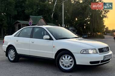Седан Audi A4 1999 в Охтирці