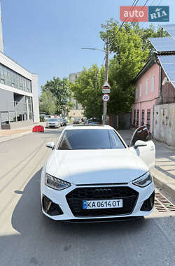 Седан Audi A4 2019 в Киеве