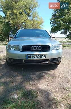 Седан Audi A4 2001 в 