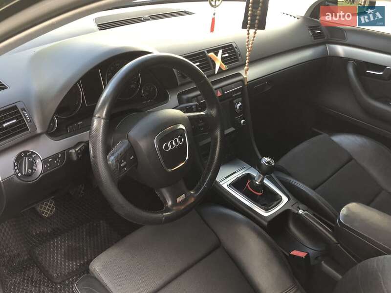 Універсал Audi A4 2006 в Жовкві