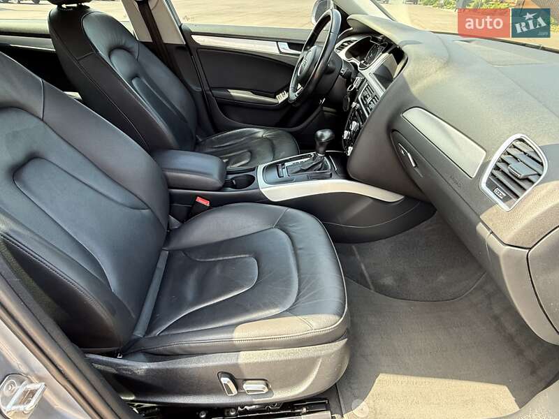 Седан Audi A4 2015 в Києві