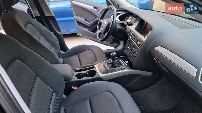 Универсал Audi A4 2010 в Киеве