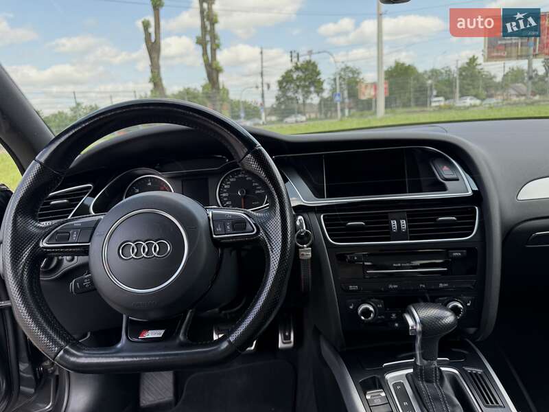 Універсал Audi A4 2015 в Житомирі
