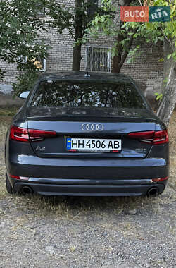 Седан Audi A4 2017 в 