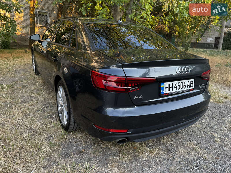 Седан Audi A4 2017 в Николаеве