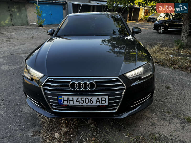 Седан Audi A4 2017 в Николаеве