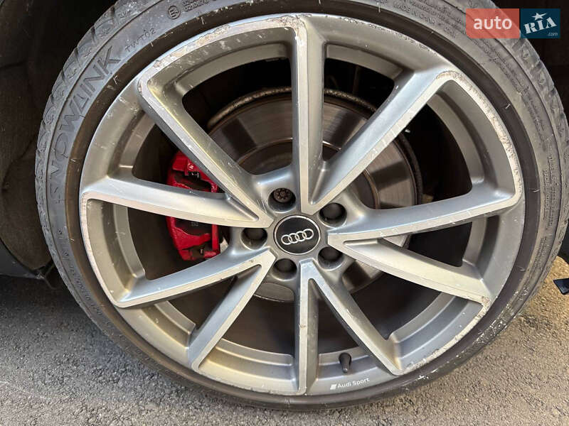 Седан Audi A4 2018 в Києві