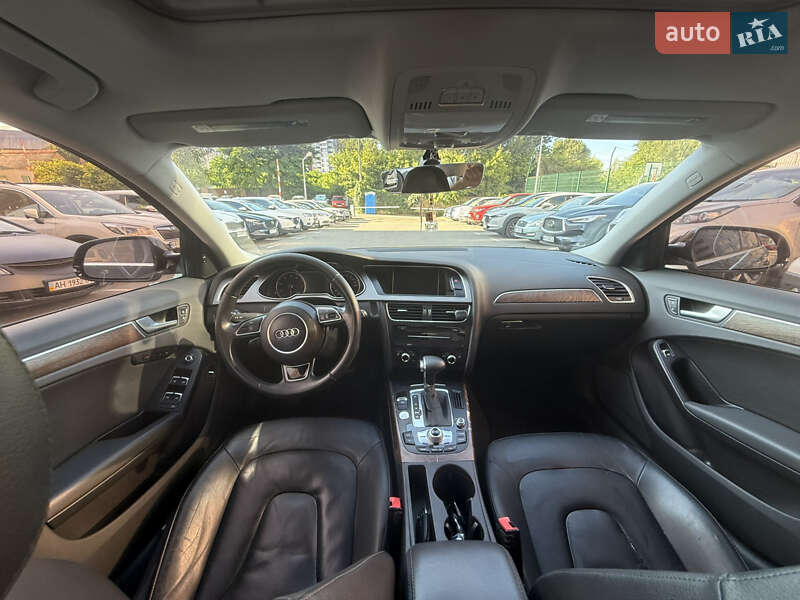 Седан Audi A4 2014 в Киеве