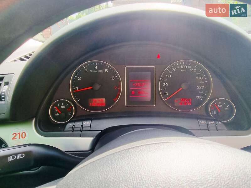 Універсал Audi A4 2008 в Ківерцях