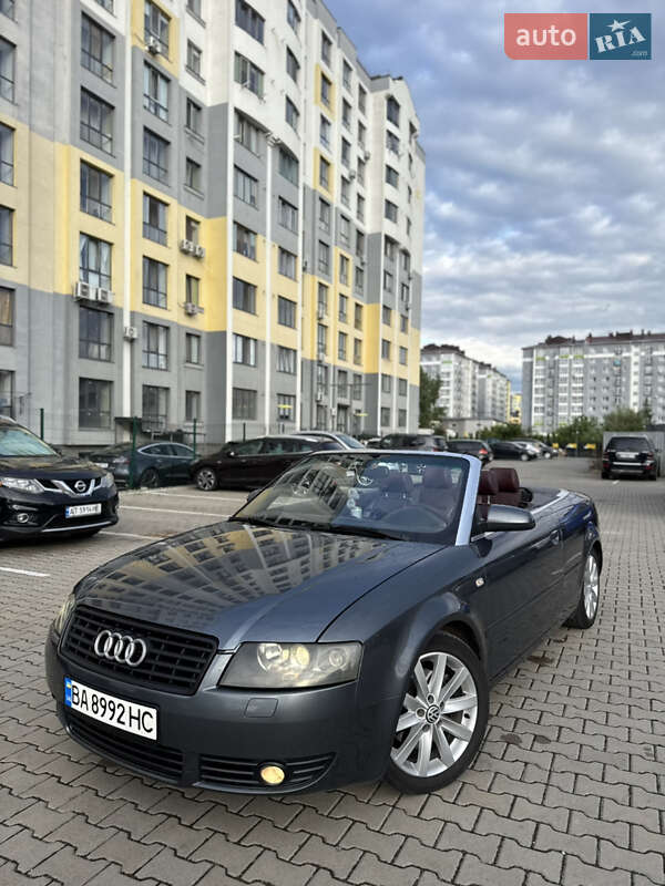 Кабриолет Audi A4 2005 в 