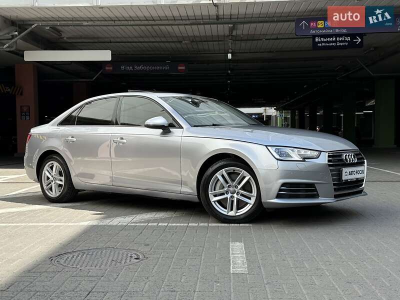 Audi A4 2016
