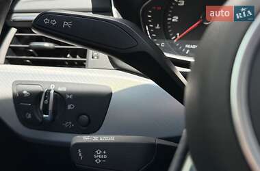 Седан Audi A4 2016 в 