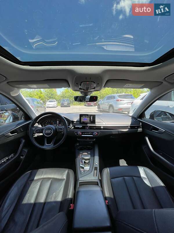 Седан Audi A4 2019 в Львове