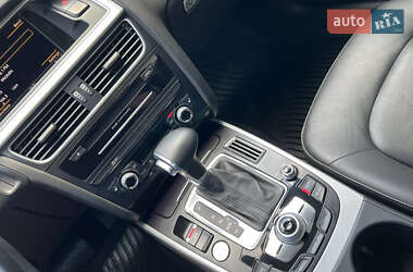 Седан Audi A4 2015 в 