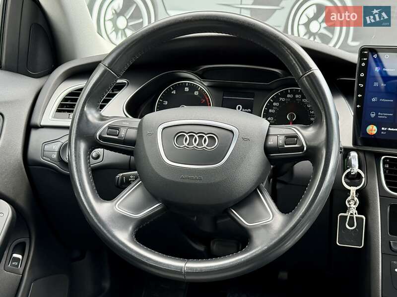 Седан Audi A4 2014 в Харькове