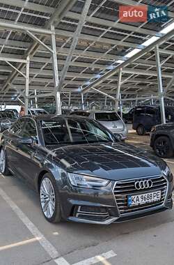 Седан Audi A4 2018 в Киеве