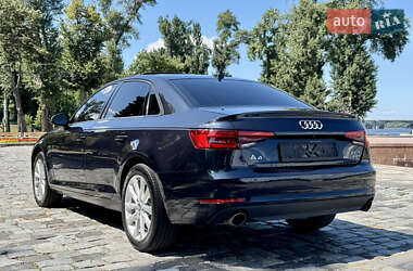 Седан Audi A4 2016 в 
