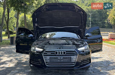 Седан Audi A4 2016 в 