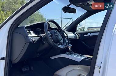 Седан Audi A4 2015 в 