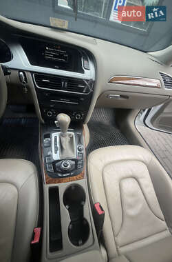 Седан Audi A4 2011 в 