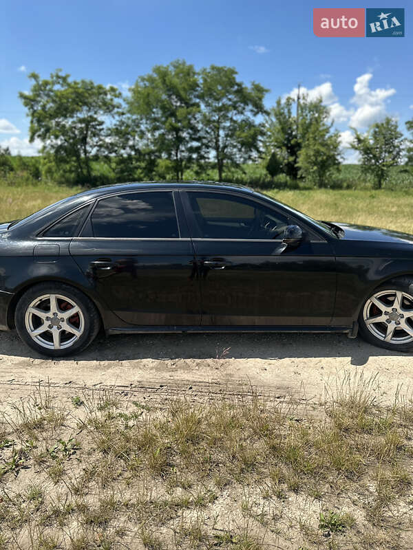 Седан Audi A4 2011 в Кременці