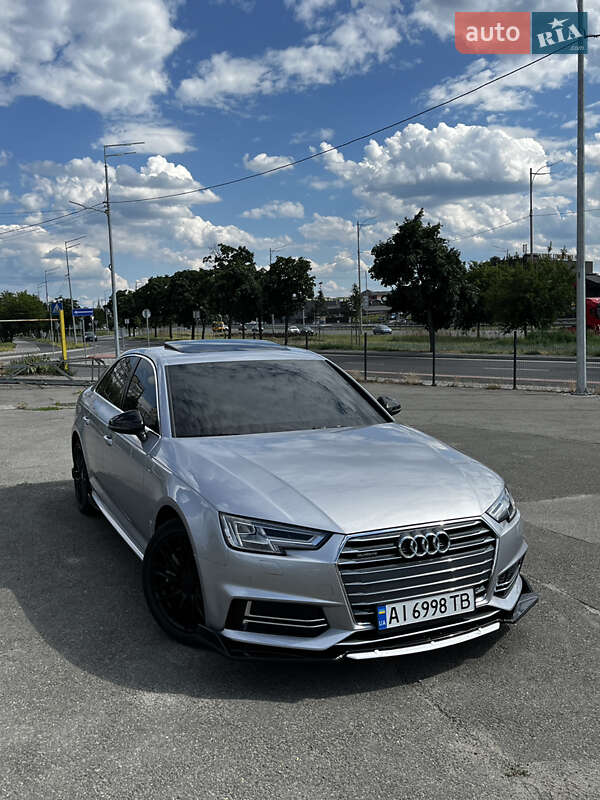 Седан Audi A4 2016 в Киеве