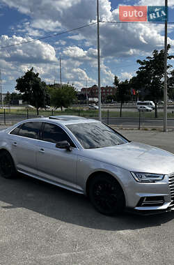 Седан Audi A4 2016 в 