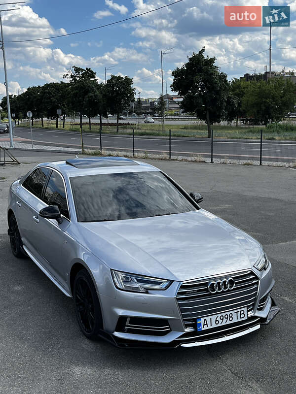 Седан Audi A4 2016 в Киеве