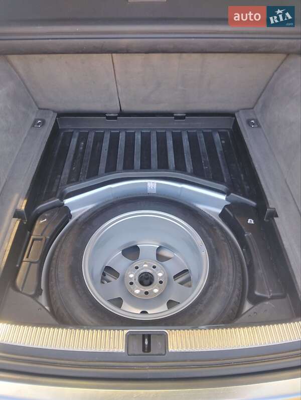 Универсал Audi A4 2001 в Луцке