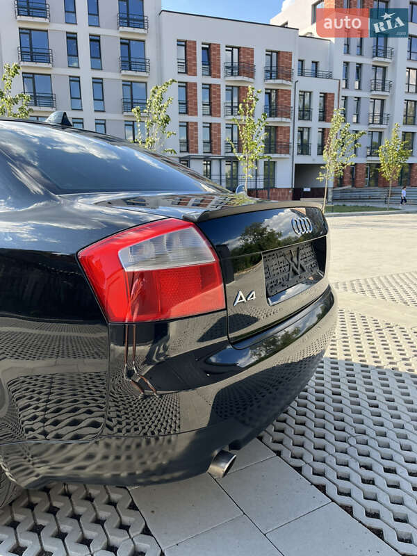Седан Audi A4 2001 в Самборе