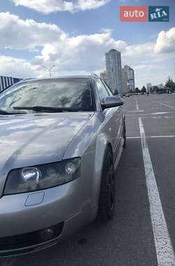 Универсал Audi A4 2003 в 
