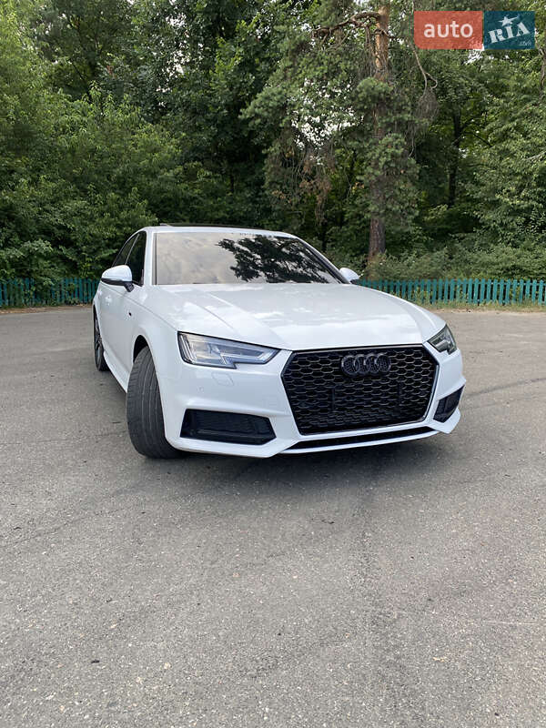 Седан Audi A4 2016 в Києві