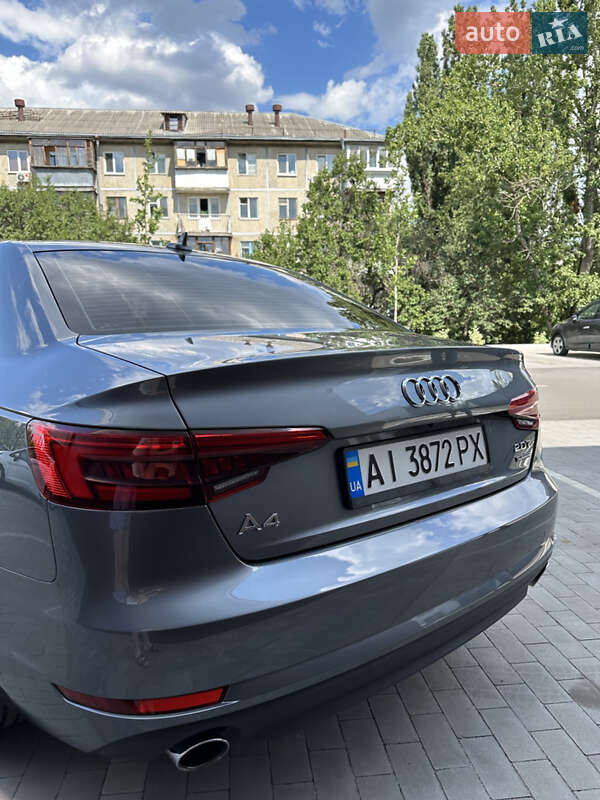 Седан Audi A4 2016 в Києві