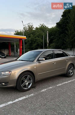 Седан Audi A4 2005 в 