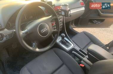 Седан Audi A4 2001 в 