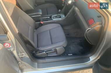 Седан Audi A4 2001 в 